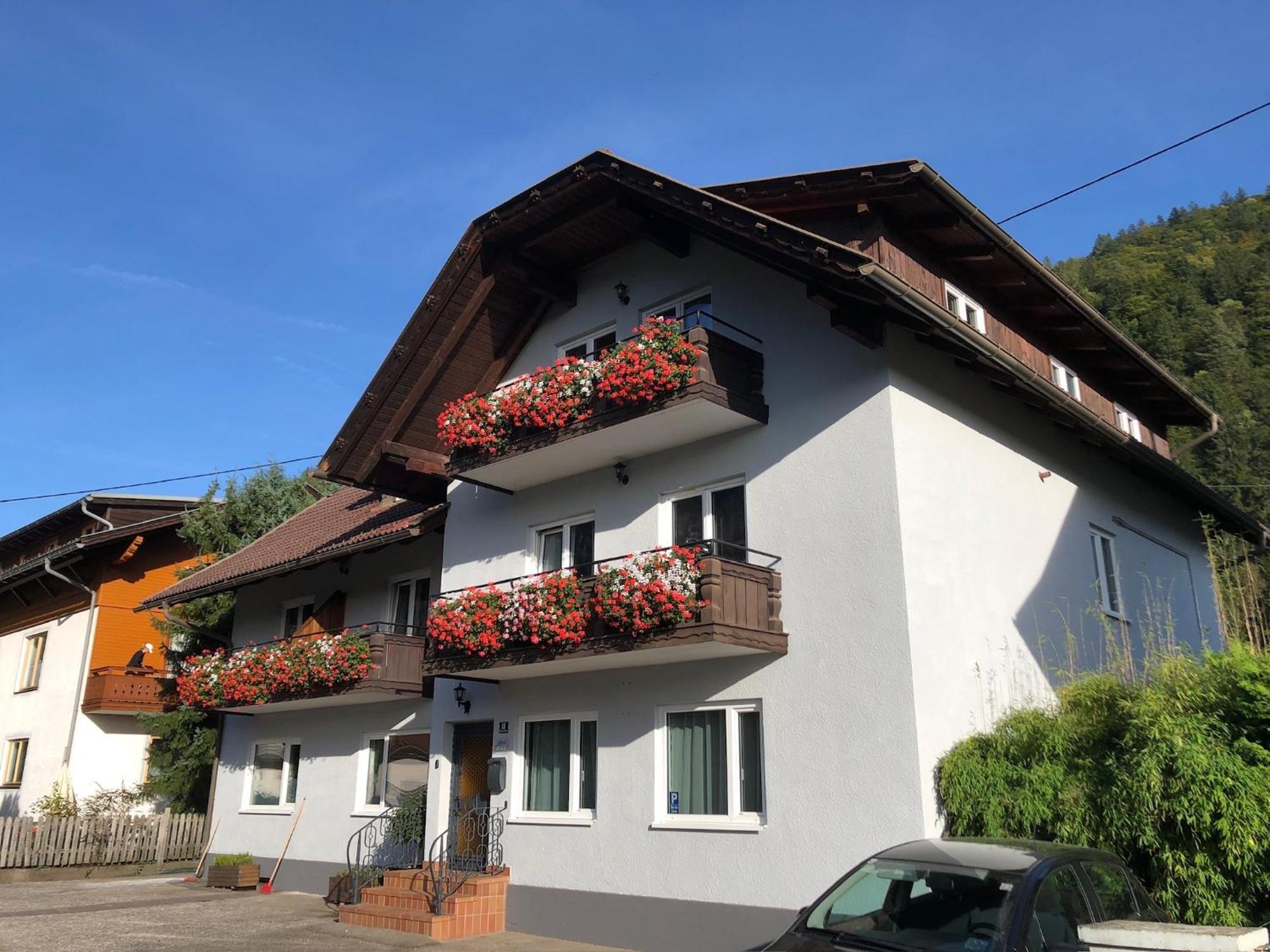 Appartement Brettljause Ferienhaus Fuenf Sinne Döbriach Dış mekan fotoğraf